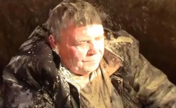 В Днепропетровске провели «мусорную люстрацию»