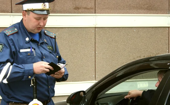 «Украинские» права в Севастополе менять не обязательно