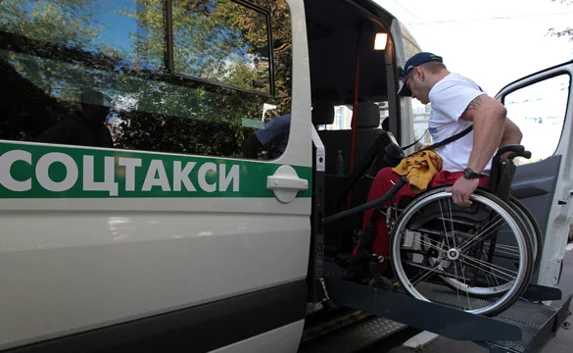 Авто для социального такси будут поставляться Крыму из Новгорода