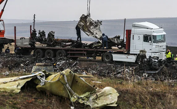 ​Поезд с обломками малайзийского «Боинга» отправился в Харьков