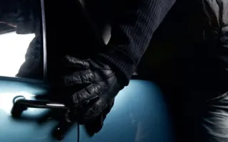 Банда автоворов в Севастополе вскрывала машины сканером