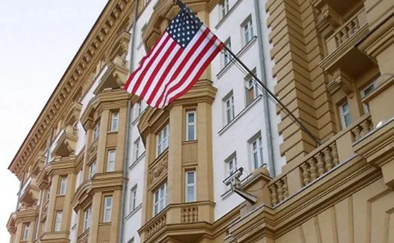 США «зачистят» своё посольство в Москве от россиян