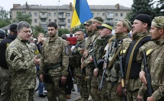 Порошенко назвал армию Украины самой боеспособной в Европе
