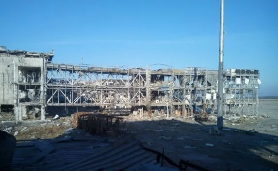 В аэропорту Донецка возобновились бои