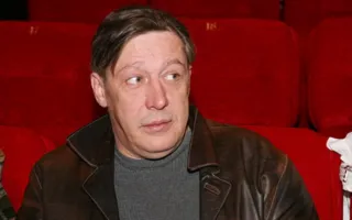 Ефремов зачитал стих о Крыме и санкциях