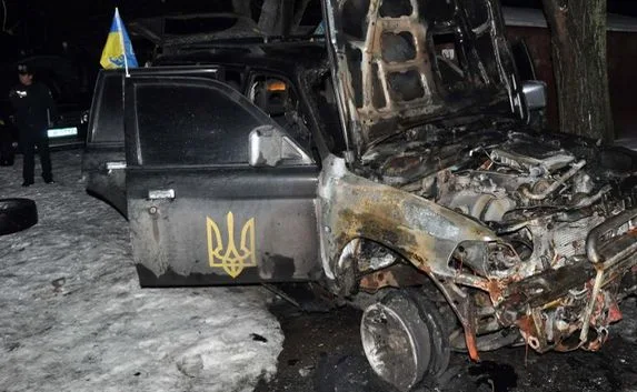 В Запорожье сожгли машину местной «самообороны»