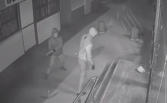 В Киеве всё чаще нападают на магазины Порошенко