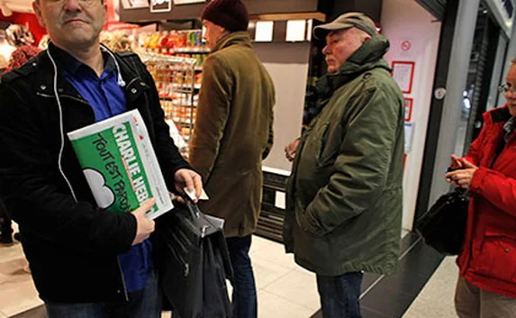 После терактов номер «Charlie Hebdo» вышел с карикатурой на Мухаммеда