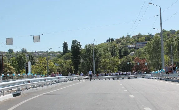​Трещина на Днепровском мосту не опасна