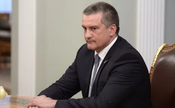 Аксёнов: Государство и церковь должны бороться против врагов РФ