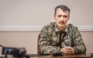 Стрелков: В Крыму депутатов сгоняли на голосование за выход из Украины