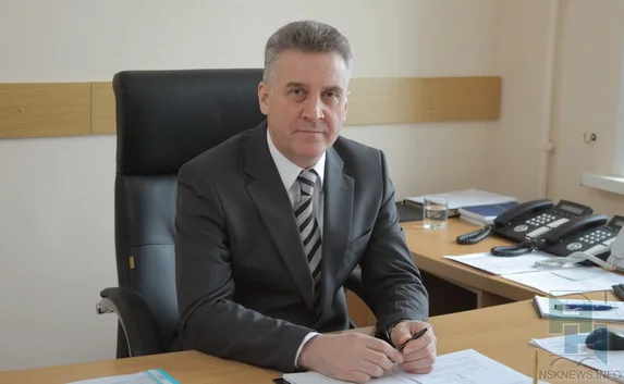 Финансы в Севастополе могут отдать кадровику из Новосибирска