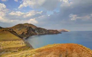 Знаменитую Тихую бухту в Крыму спасут от застройщиков