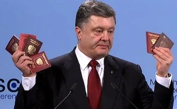 В России сравнили Порошенко с фокусником