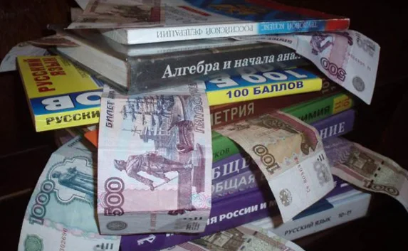 ОНФ: В школах Севастополя продолжаются поборы