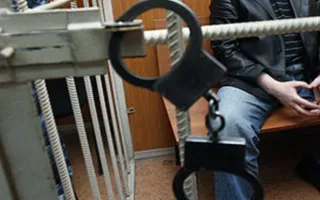 Ранее судимый украл из дома фотоаппарат и нетбук