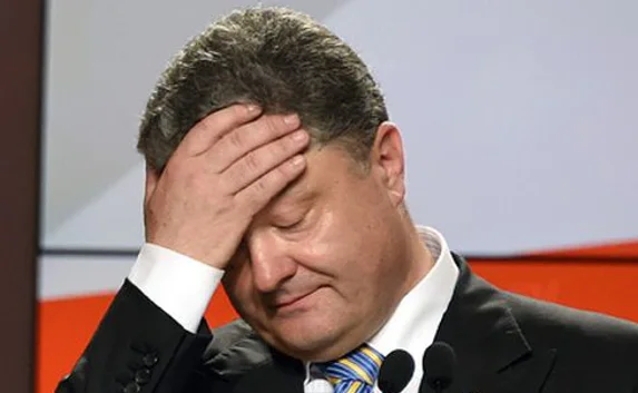 Порошенко освистали на Майдане