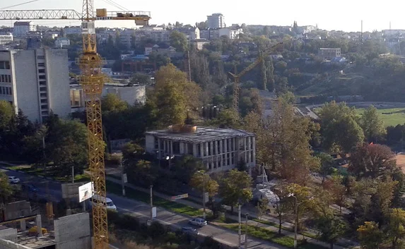 В Севастополе остро нуждающихся обеспечат жильём