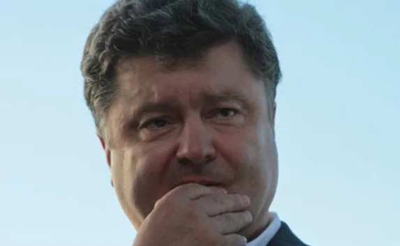 В Крыму Порошенко пригрозили военным трибуналом