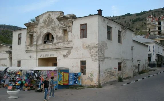 Судьба кинотеатров «Родина» и «Украина» решена не до конца
