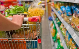 Основной поток грузов из Украины в Крым — продукты питания