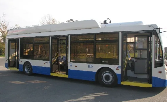 В Севастополе появился первый троллейбус с автономной тягой