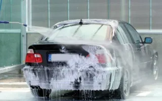 В Симферополе половину суточной нормы воды расходуют автомойки