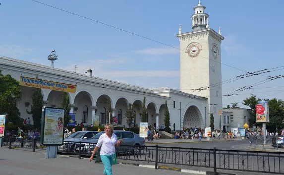 В Симферополе на парковках выдают «липовые» чеки