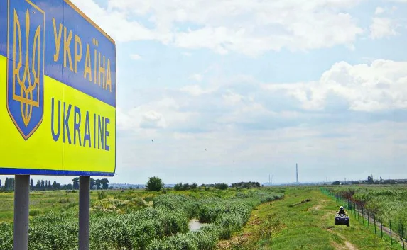 Украина закрывает для РФ все пункты пропуска, кроме международных