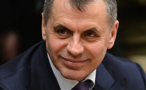 Константинов призвал крымчанок получить с мужчин супружеский долг