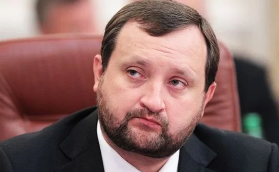 Арбузов: Остаётся надеяться, что Украину «пронесёт»