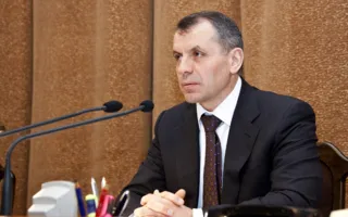 Спикер Госсовета Крыма сократит свою зарплату вдвое