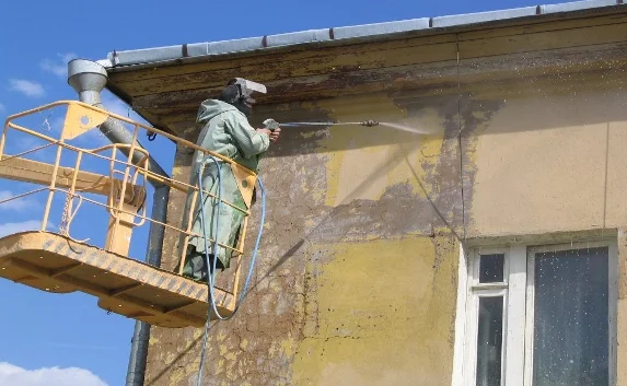 Капитальный ремонт всего жилого фонда Крыма начнут в 2016 году