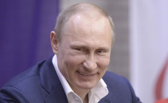 Путин назвал жизнь без сплетен скучной