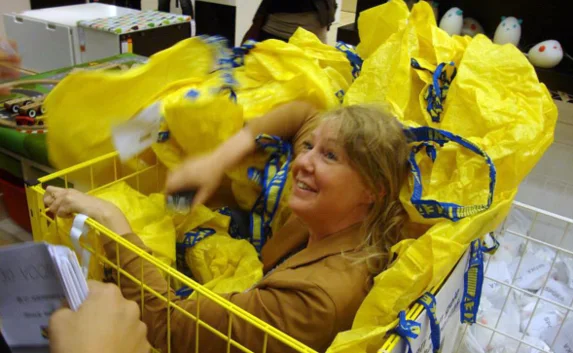 IKEA запретила играть в своих магазинах в прятки