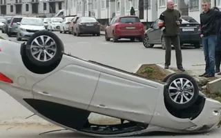 По дороге к дикой Омеге перевернулась «легковушка»