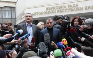 Аксёнов и Константинов стали почётными крымчанами