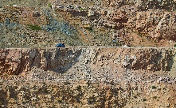 В Крыму в заброшенных карьерах посадят деревья и траву