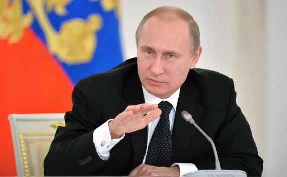 Путин потребовал жёстко противодействовать экстремизму