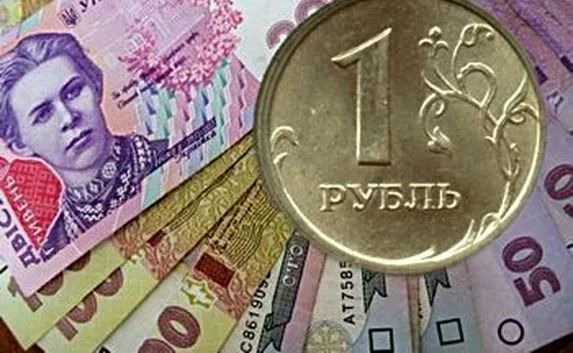 На Донбассе установили свой курс обмена гривны на рубли
