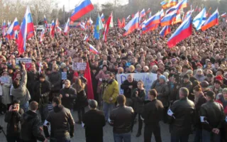 Политолог: Заявления Запада об «ужасной» жизни в Крыму — выдумка