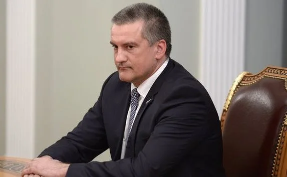 Аксёнов пригрозил коллекторам в Крыму «тюрьмой или депортацией»