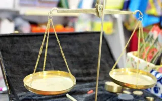 В Симферополе работнику соцстраха дали 4,5 года условно за взятку
