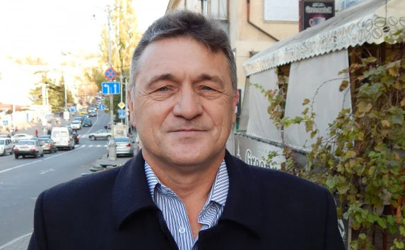 Караваев: Правительство в отношении рыбоконсервного завода бездействует 