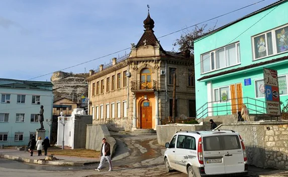 В здании бахчисарайского Меджлиса новый «жилец»