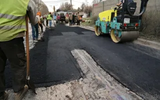 Глава Симферополя требует видео работ ремонтной техники на дорогах