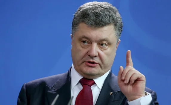 Порошенко: Второй мировой могло не быть без пакта Молотова-Риббентропа