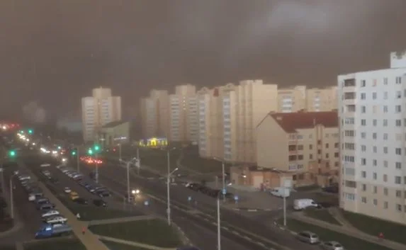 Видео с «концом света» в Беларуси покорило Интернет
