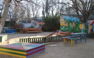 Ленинградцы взяли «под опеку» детсады в Симферопольском районе 