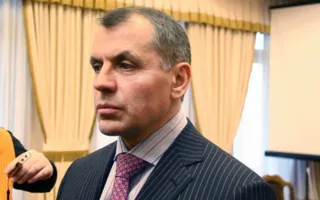 Интеграцию Крыма в РФ обсудят в Санкт-Петербурге с Константиновым